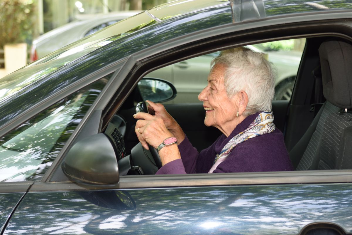 What is the CarFit Program for Older Drivers in Florida
