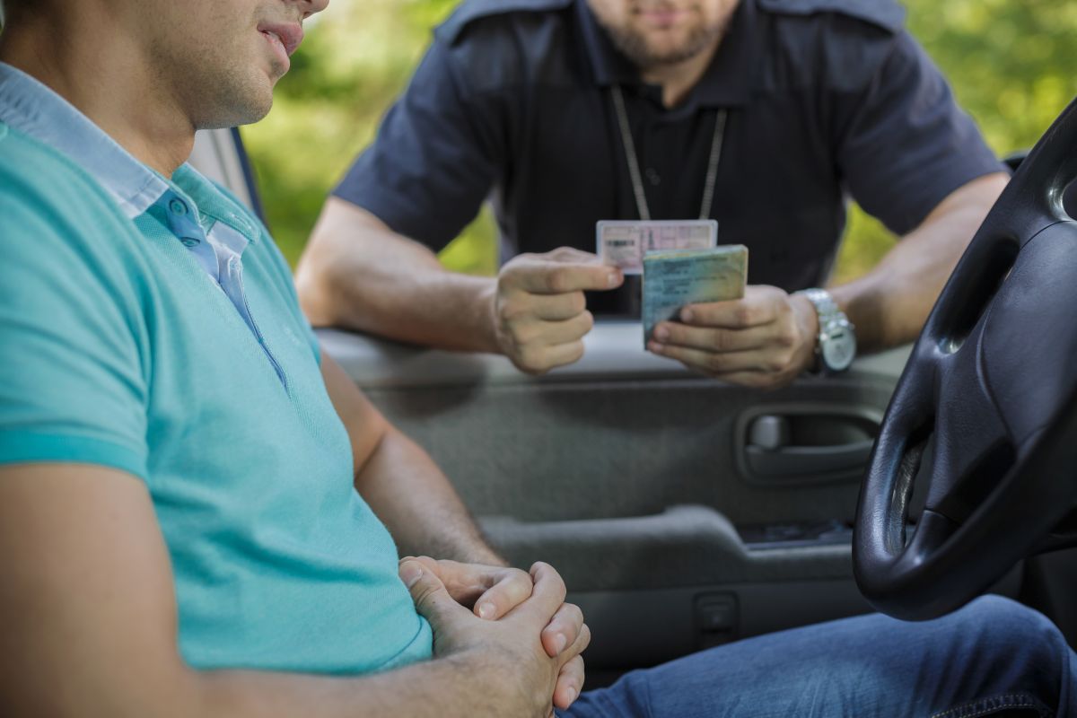Cuando los conductores son suspendidos deben tramitar el restablecimiento de su licencia de conducir.