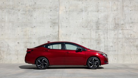 Nissan Versa 2023