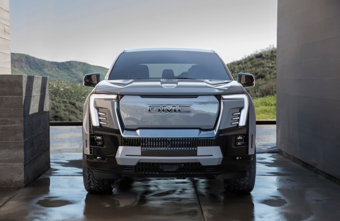 GMC Sierra Denali Edition 1 EV 2024