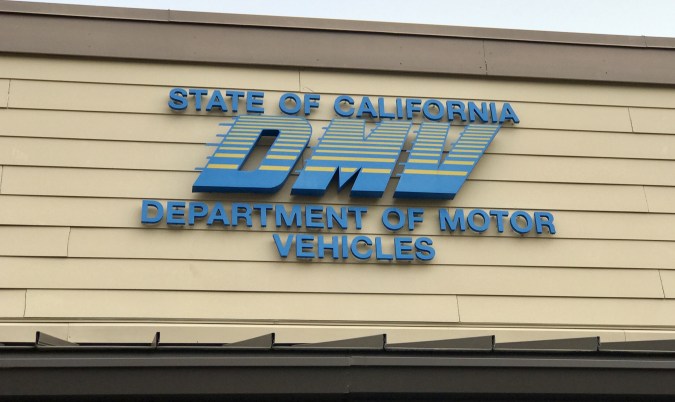 marcas o designaciones especiales a su licencia en California
