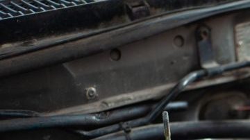 medio ajuste del motor del auto