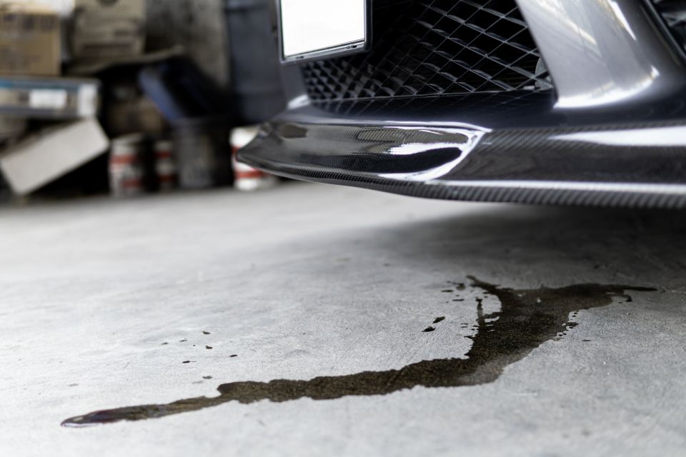 Auto Maintenance: How you should clean the floor after your car spilled oil