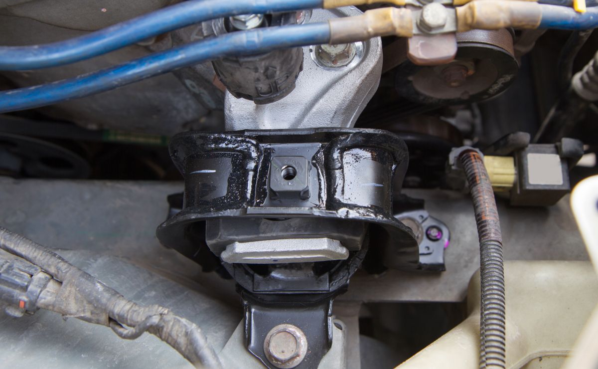 Qué puede pasar si usas tu auto con los soportes de motor en mal estado ...
