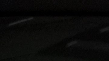 Foto de un hombre recibiendo una multa