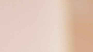 Foto de dos mujeres en un automóvil