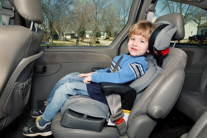 ¿Qué es el sistema Latch en los autos?