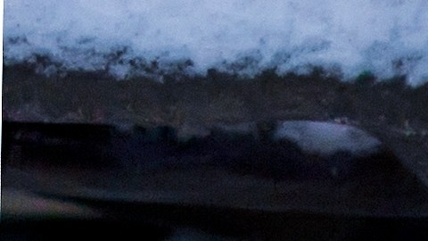 Llanta sobre la nieve.