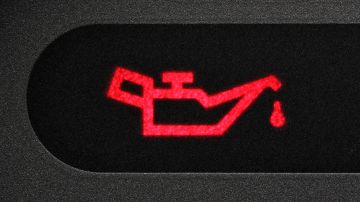Razones por las que tu auto puede tener la presión de aceite es baja