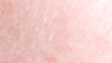 Foto de una persona durante una prueba de aliento.