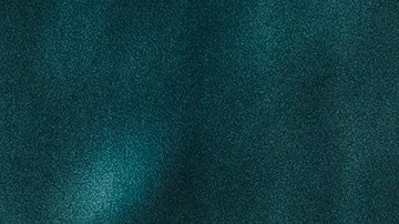 Foto de varios sobres en un buzón de correo