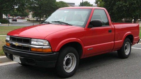 Chevrolet S-10.