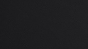 Asientos de piel perforada.