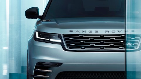 Range Rover Velar.