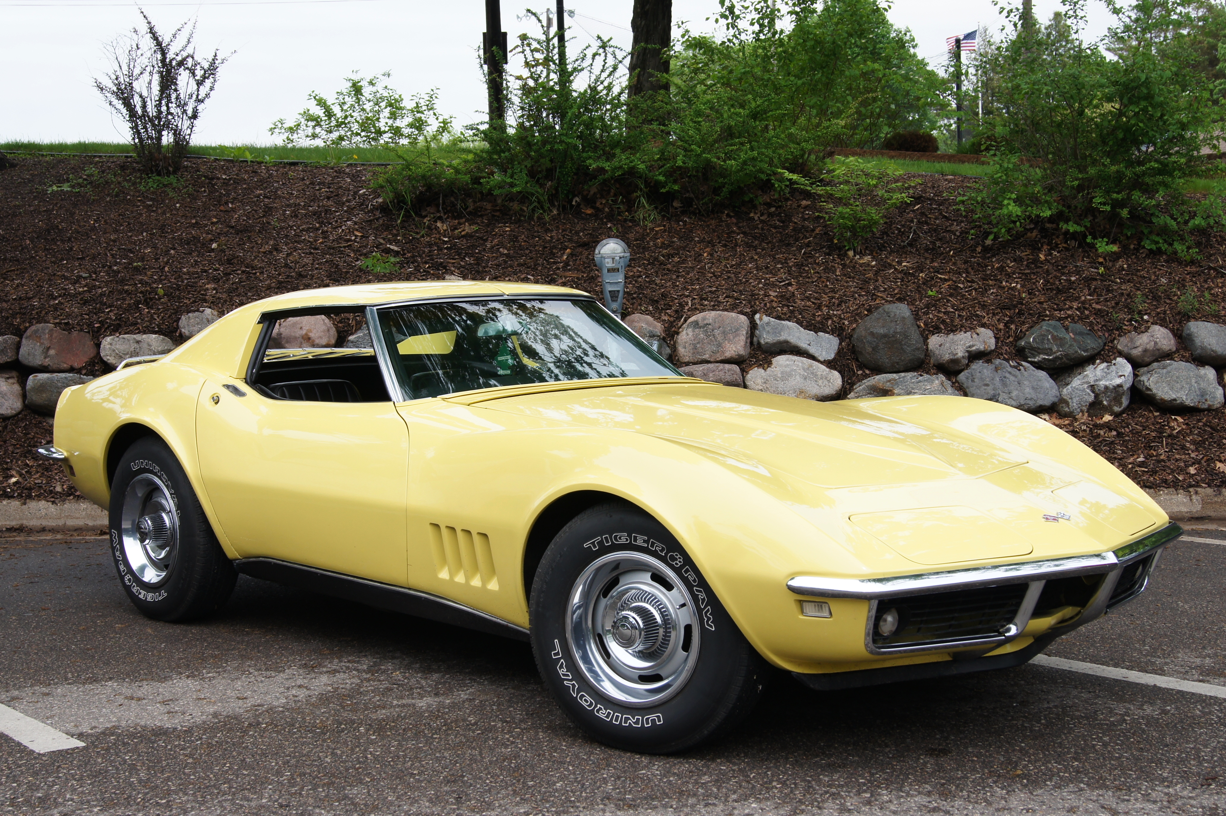 Corvette con faros pop-up