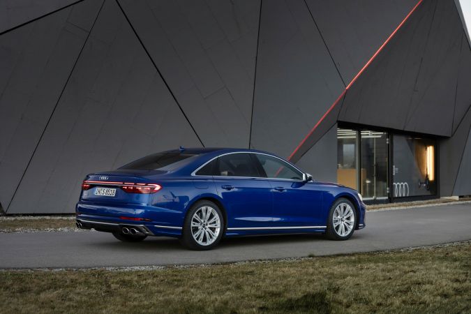 Audi S8 2023