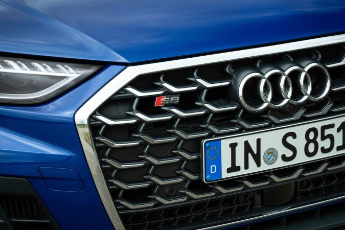 Audi S8 2023