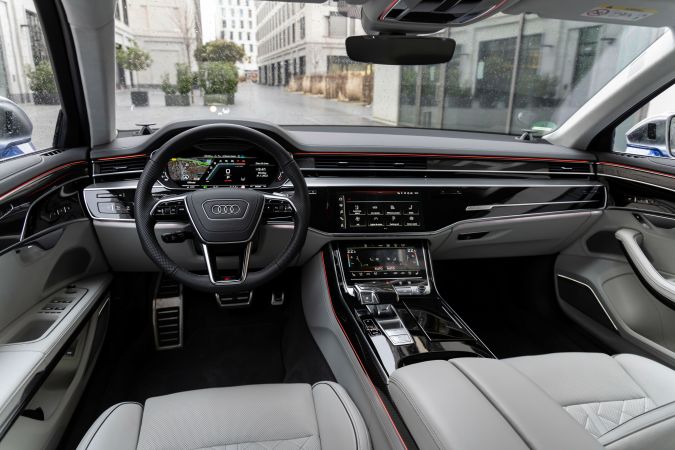 Audi S8 2023