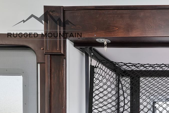 truck camper Denali 3S