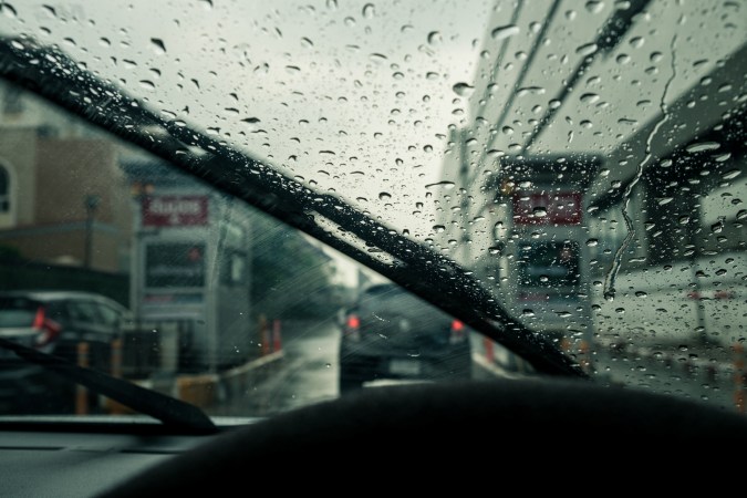 cómo cambiar escobillas limpiaparabrisas