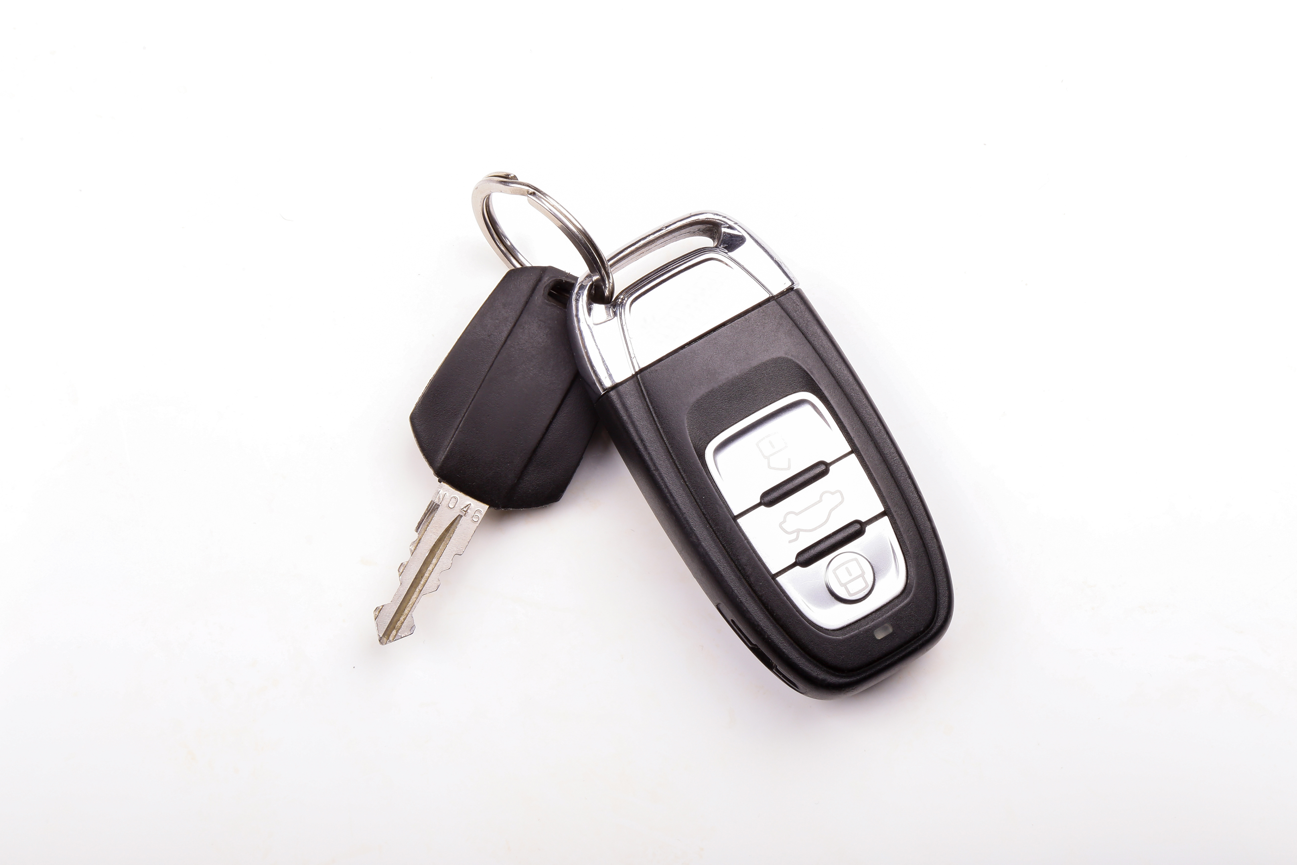 Car key locksmith near me. Where the car key. Ключ от авто красивое фото. Where the car key. Ключи с пультом.