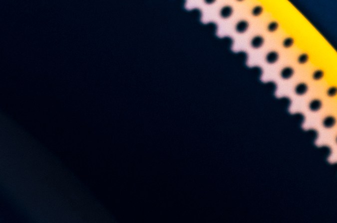 tablero significado español luz amarilla con signo de exclamacion