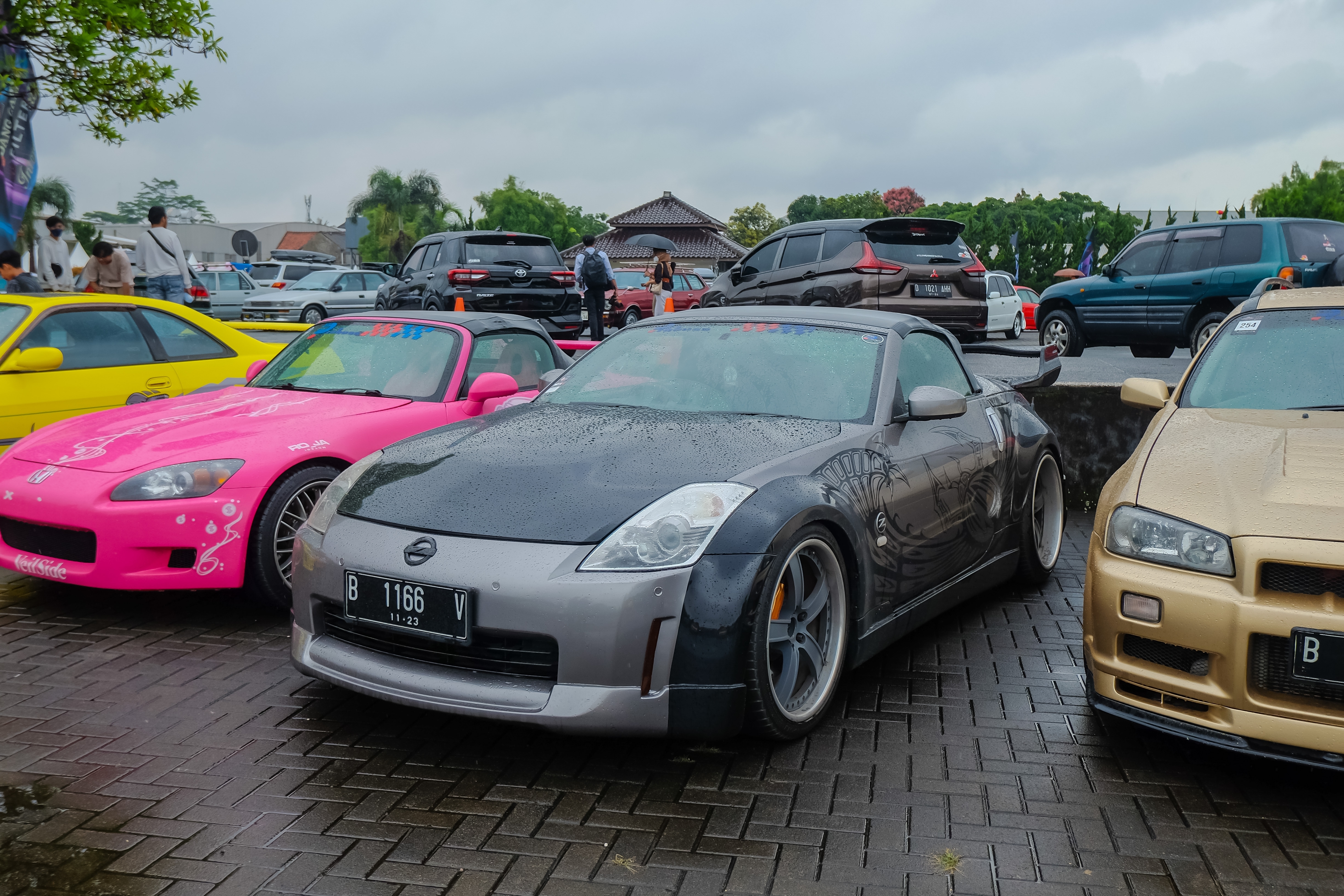 Bandung,Indonesia,January,28,2023,Nissan,350z,Roadster,Replica,Of