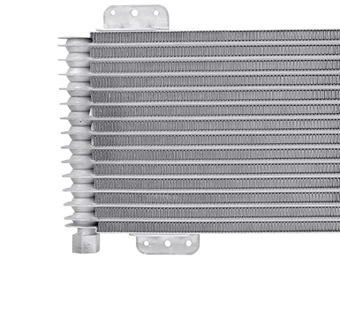 Auto con enfriador de aceite de transmisión.