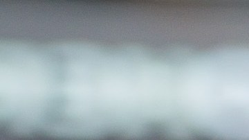 Los auto de policía tienen luces estrobo.