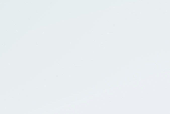 Mantén y reemplaza los focos de tu auto.