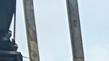 Vehículo en el fierro viejo.