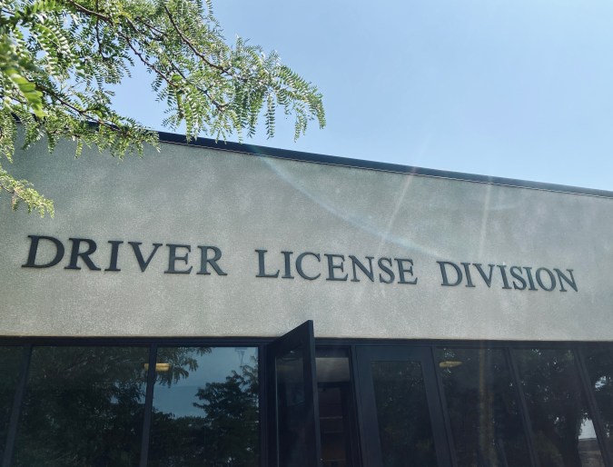 oficina para sacar licencia de conducir