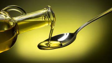aceite de oliva para limpiar el parabrisas