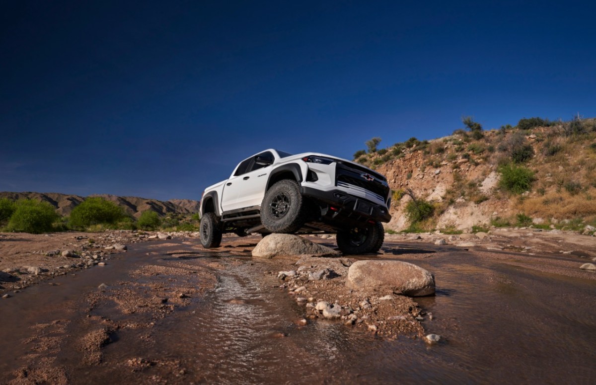 Chevy Colorado ZR2 Bison 2024