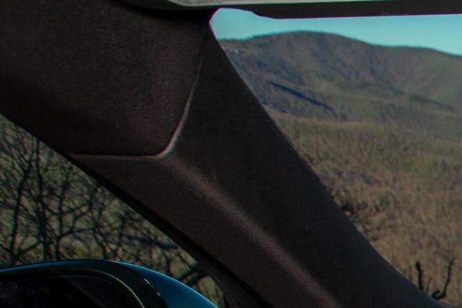 Interior del Dodge Hornet 2023.