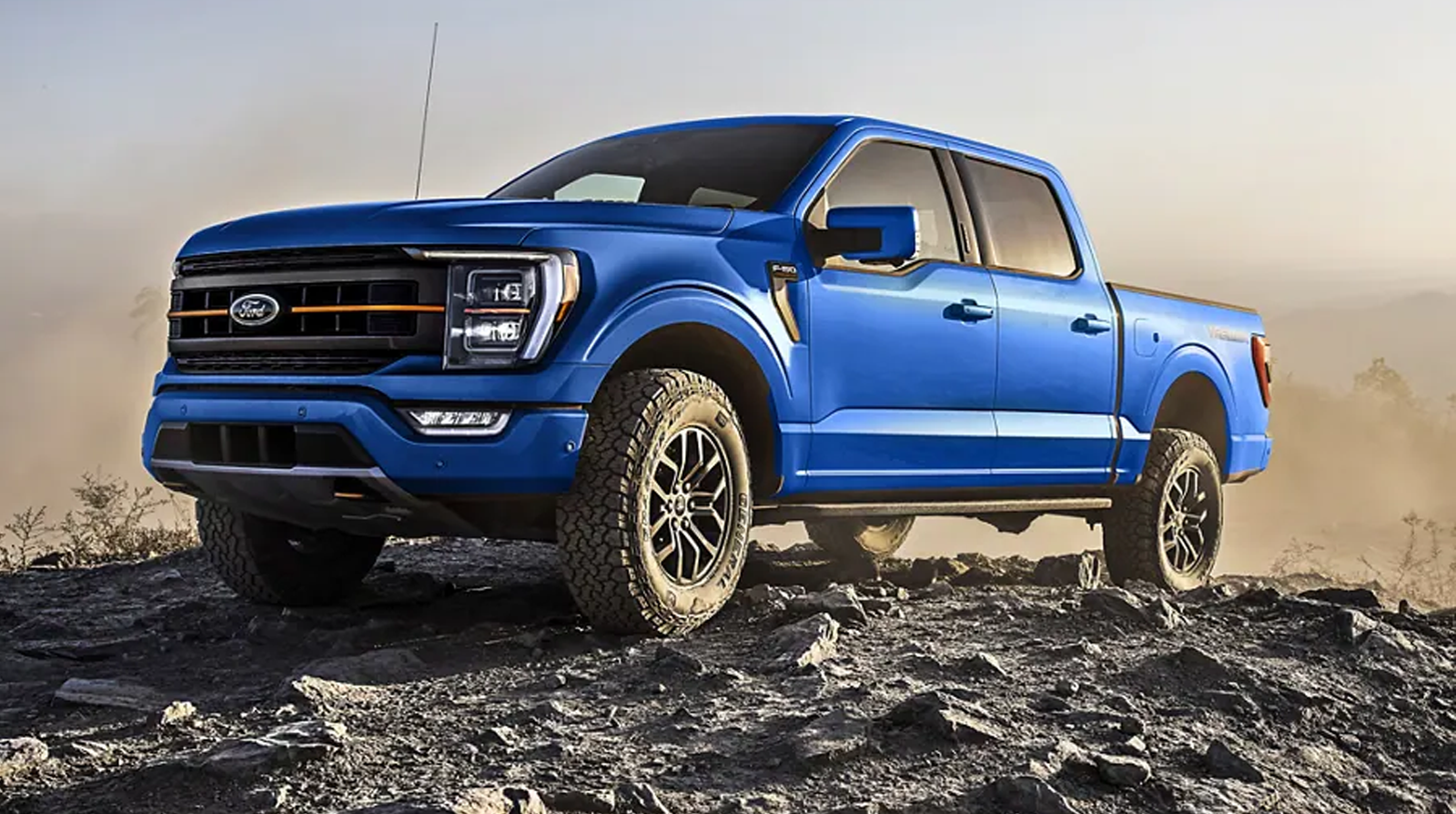 Cómo usar el sistema de tracción en las 4 ruedas en Ford F-150