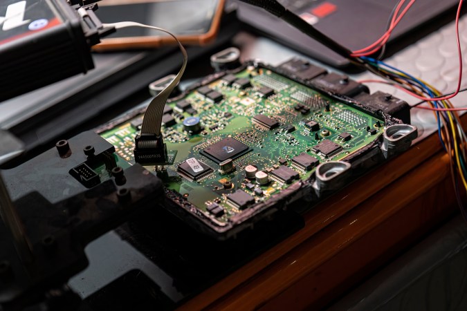 Pros y contras de reprogramar la centralita motor