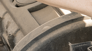 Cómo ajustar un borne de batería flojo