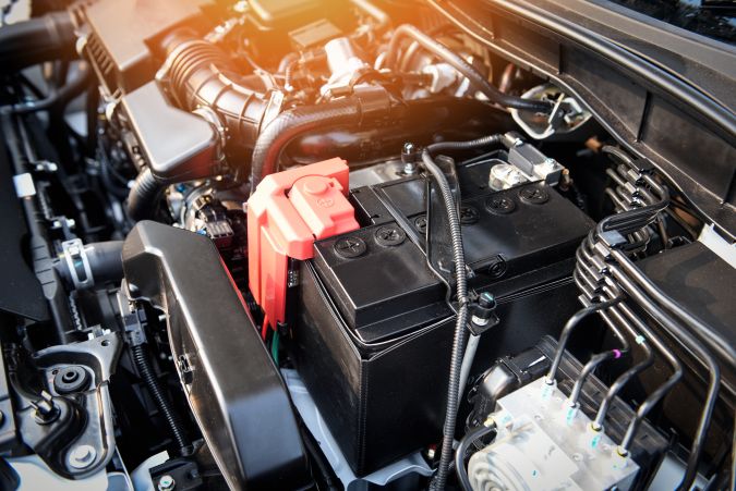 как узнать, сколько лет автомобильному аккумулятору