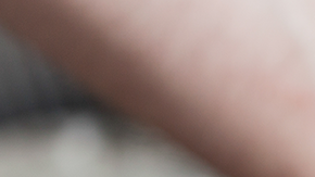 Cómo reemplazar una bombilla de faro