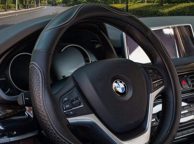 Funda para volante de cuero de 15 pulgadas de Valleycomfy