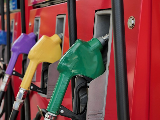 Gasolina y diesel.