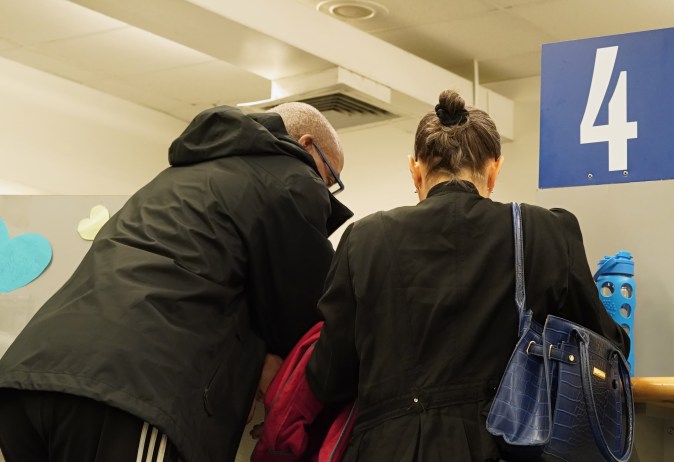 requisitos para sacar la licencia de conducir