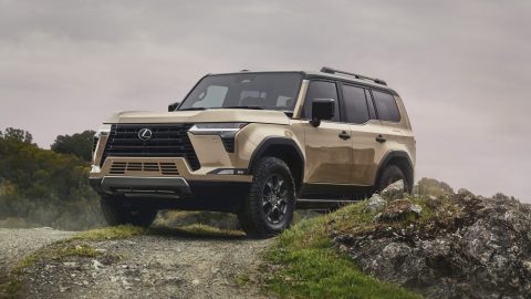 Lexus GX Overtrail.