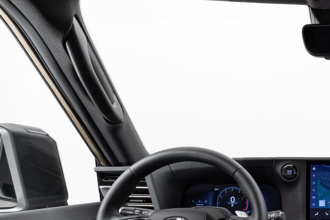 Interior del Lexus GX Overtrail.