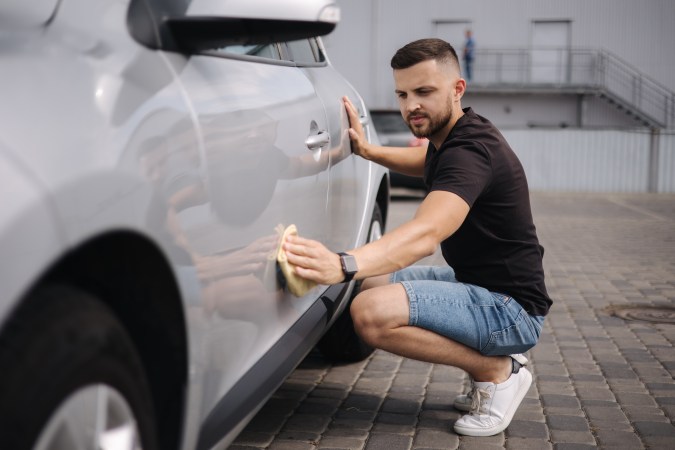 Cómo mantener bien un carro que usas poco