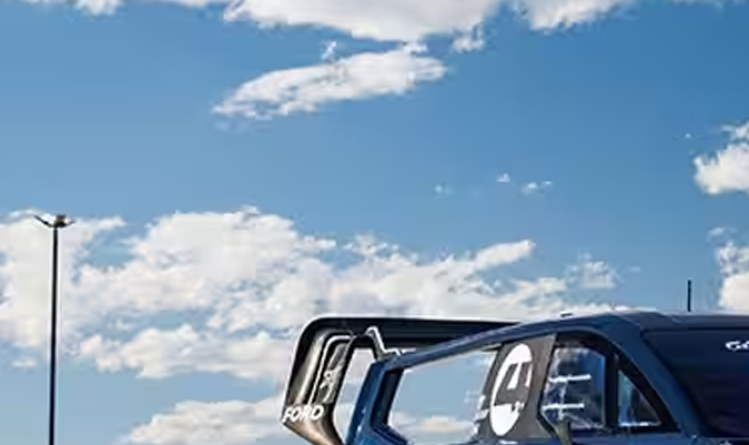 Ford crea una SuperVan con 1400 caballos de fuerza para los Pikes Peak