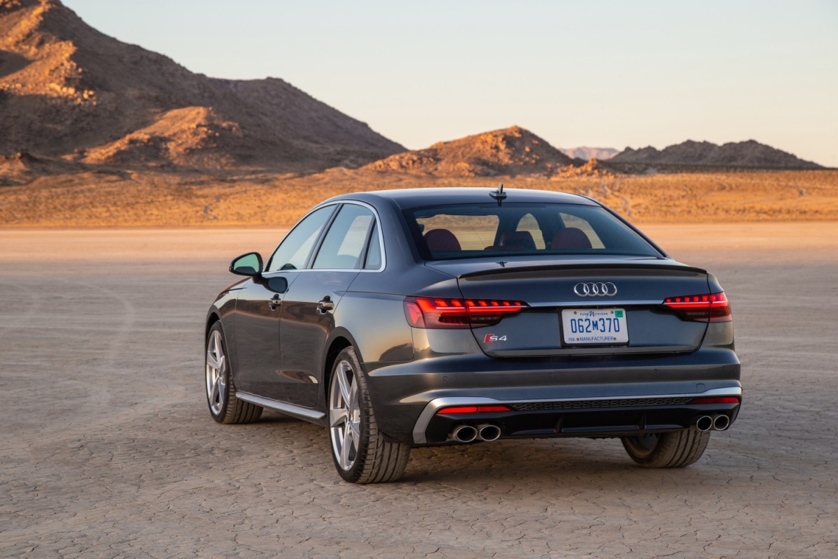 Audi S4.