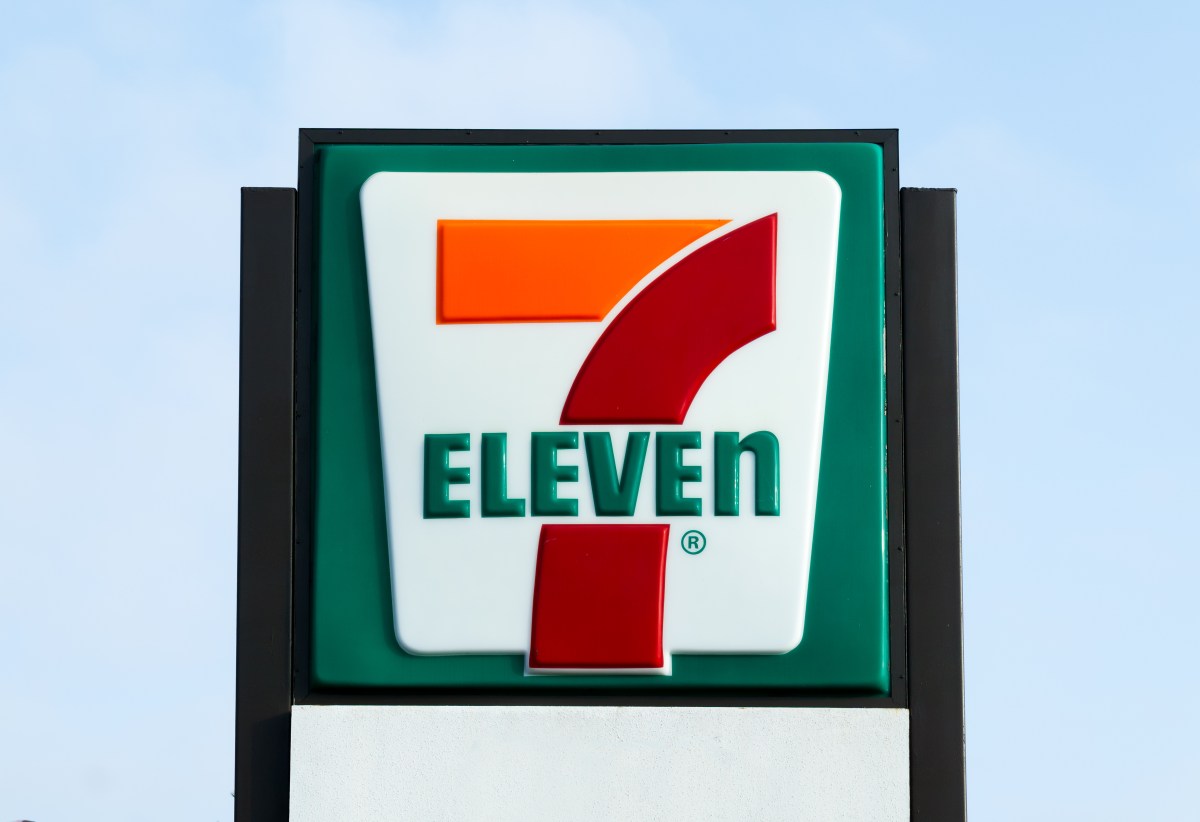 Gasolinera Seven Eleven cerca de mí qué servicios ofrece Siempre Auto