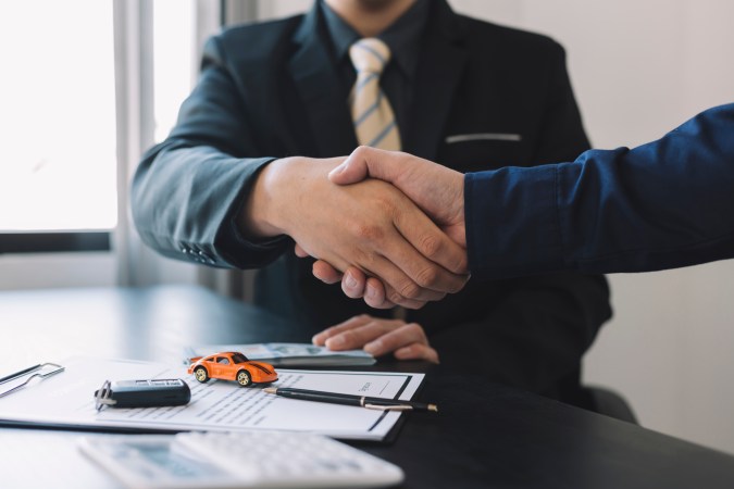 pagar menos por seguro del carro